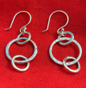 Hammered Circle Earrings- 925 Sterling Silver Earrings-Open Circle Earrings-Dangling Earrings-Minimalist Jewelry-Rounded Circle Earrings-Gifts For Her Hammered Circle Earrings- 925 Sterling Silver Earrings-Open Circle Earrings-Dangling Earrings-Minimalist Jewelry-Rounded Circle Earrings-Gifts For Her